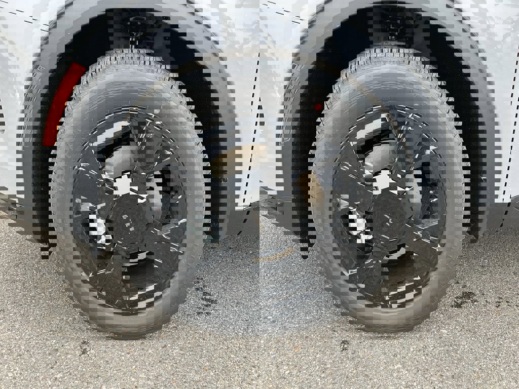 New 2026 Kia Sportage X-Line image 9