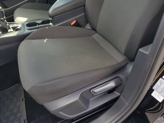Used 2021 Volkswagen Jetta R-Line FWD image 18