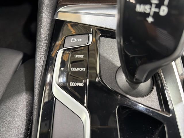 Used 2019 BMW 530i xDrive w/ Convenience Package AWD/4WD image 38