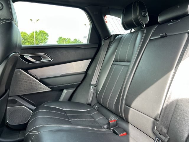 Used 2019 Land Rover Range Rover Velar R-Dynamic SE AWD/4WD image 22