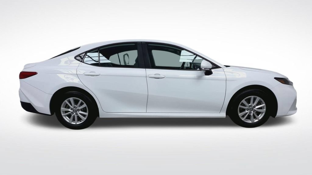 Used 2025 Toyota Camry LE w/ Convenience Package AWD/4WD image 12