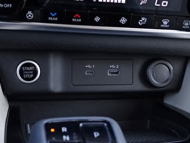 Used 2021 Nissan Rogue SL AWD/4WD image 32
