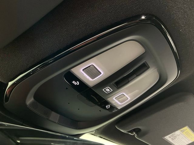 New 2026 Volvo XC40 B5 Ultra w/ Protection Package Premier image 23