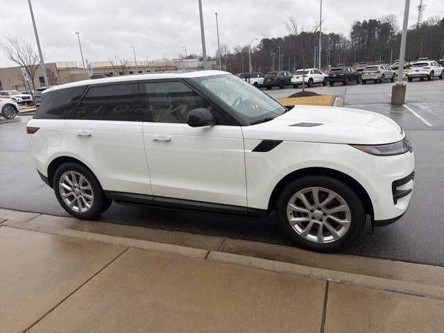 Used 2024 Land Rover Range Rover Sport SE image 20