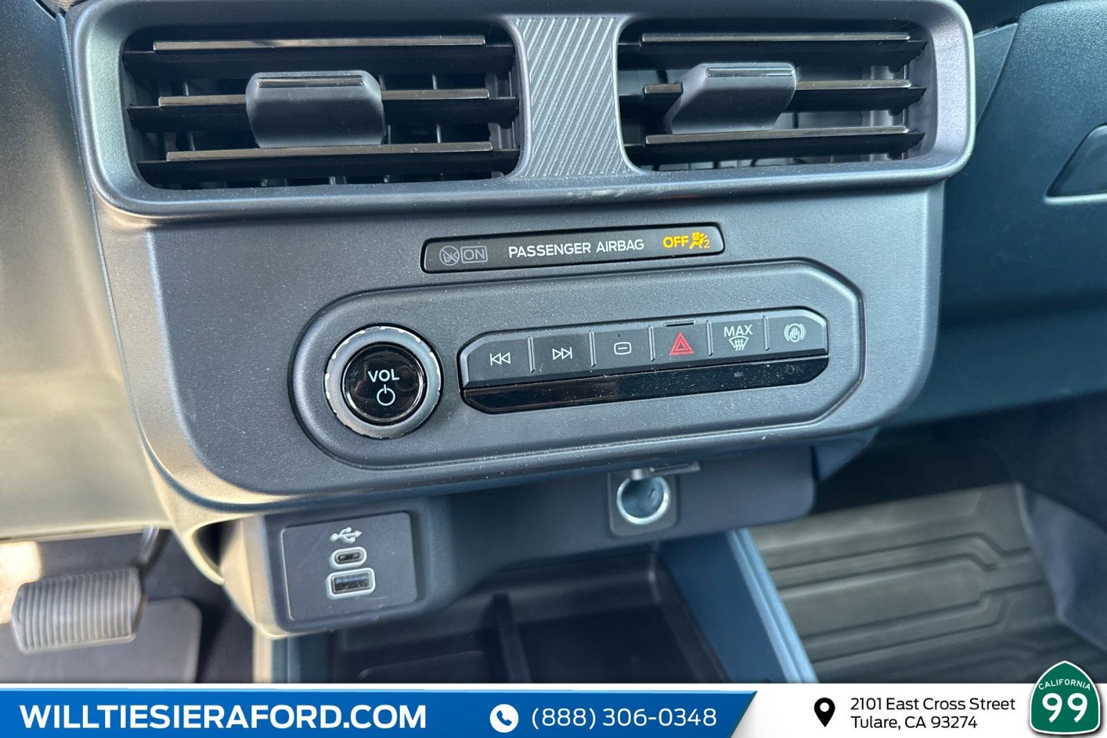 Used 2025 Ford Maverick XL image 21