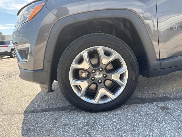 Used 2021 Jeep Compass Limited image 37