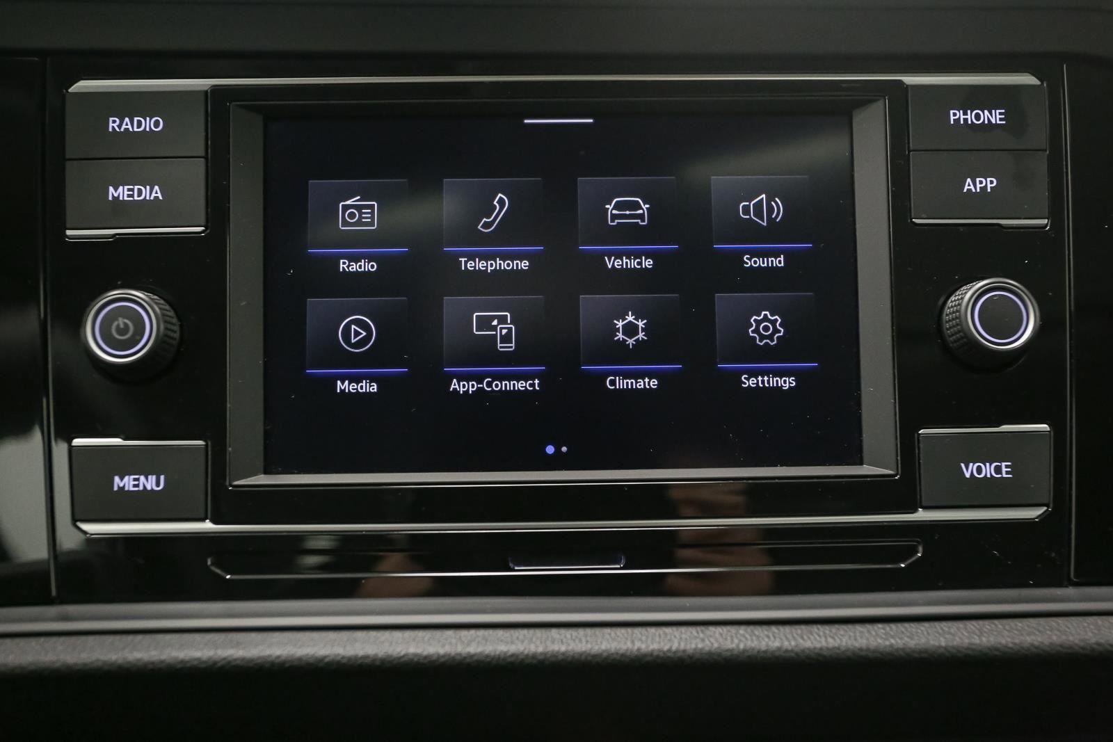 Certified 2024 Volkswagen Jetta SE image 26