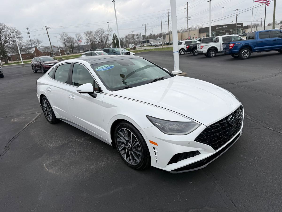 Used 2022 Hyundai Sonata Limited FWD image 2