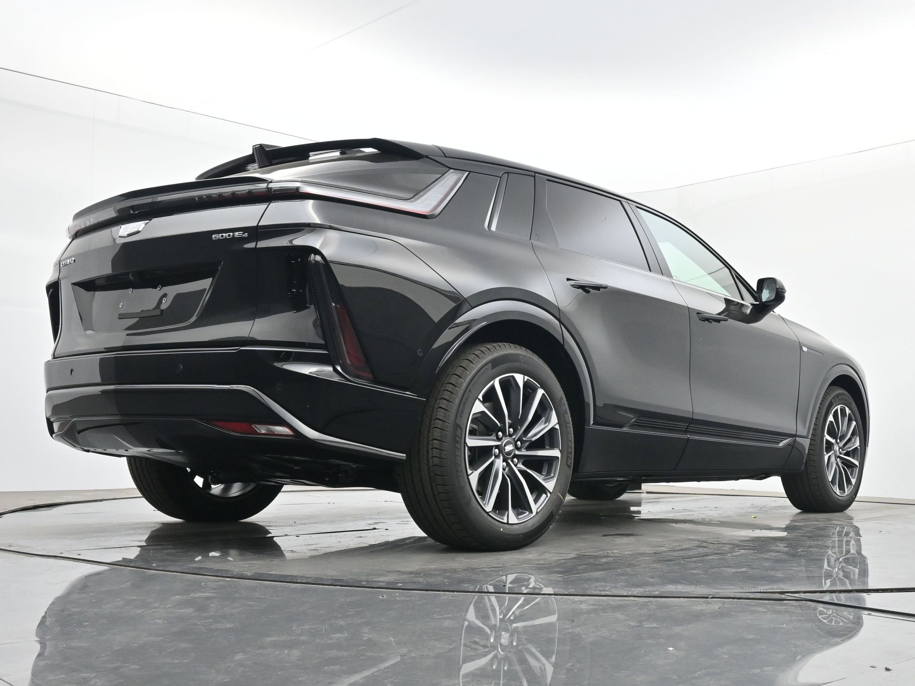 New 2026 Cadillac Lyriq Premium Sport w/ LPO, Floor Liner Package AWD/4WD image 19