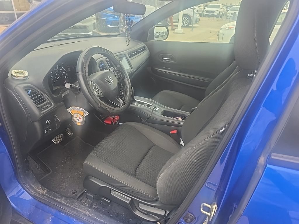 Used 2019 Honda HR-V Sport image 10