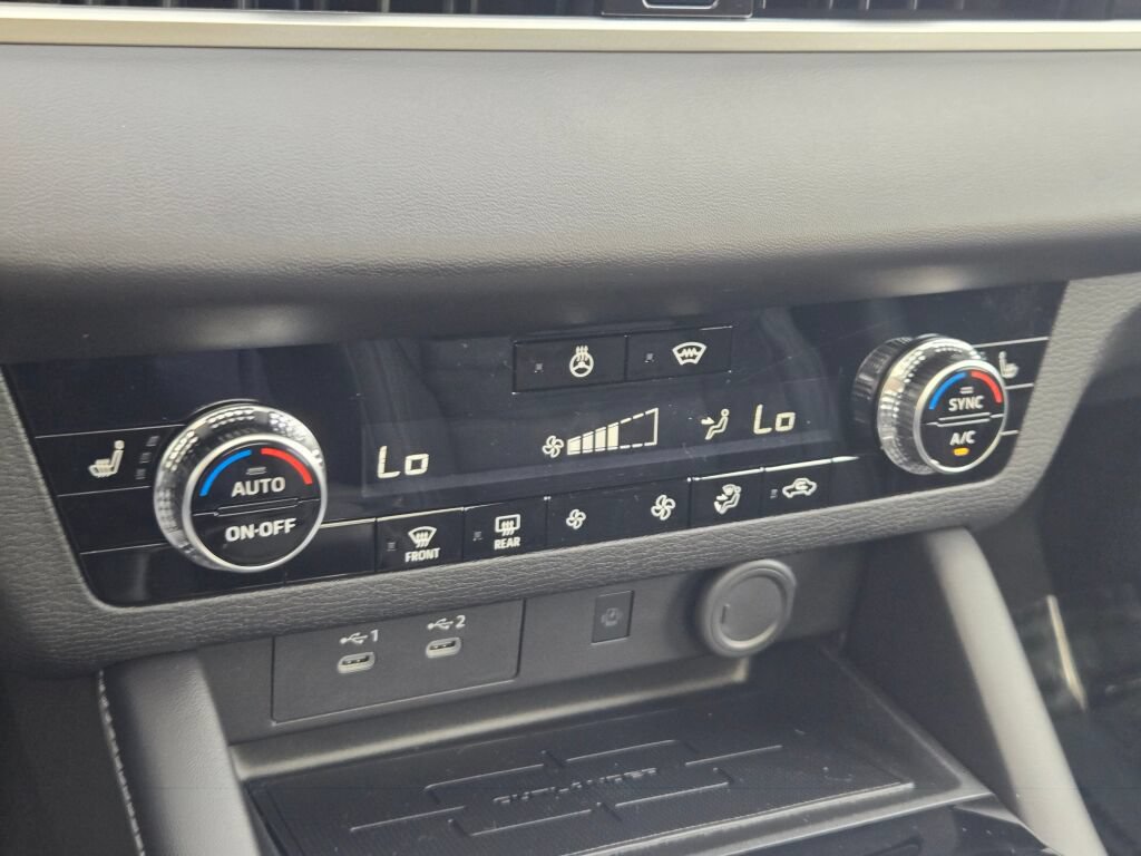 New 2027 Mitsubishi Outlander SE AWD/4WD image 22
