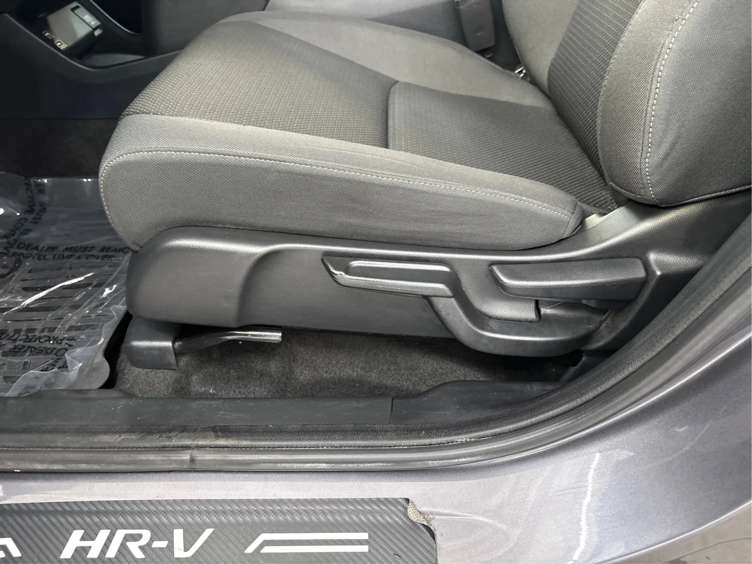 Used 2022 Honda HR-V Sport image 24