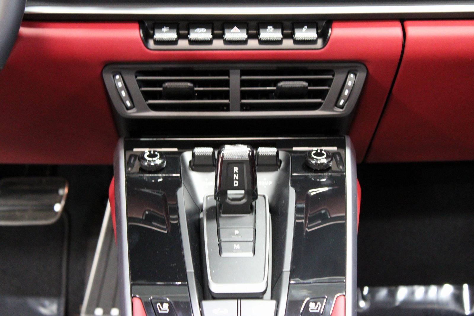 Used 2026 Porsche 911 Carrera 4 GTS image 16