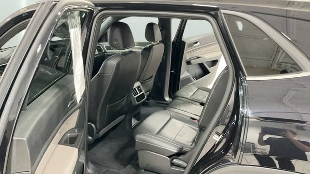 Used 2023 Volkswagen Atlas Cross Sport SE AWD/4WD image 18