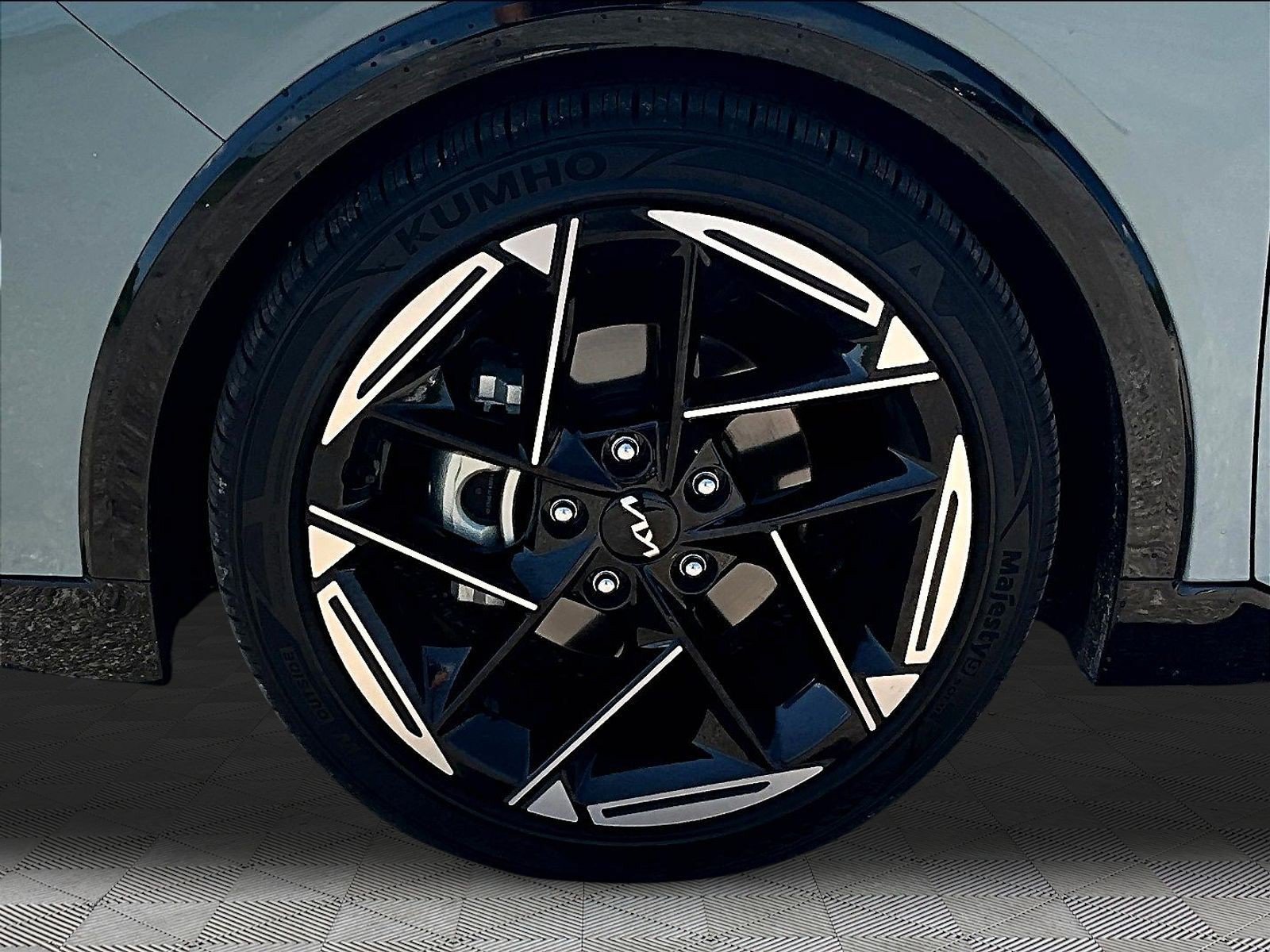 Used 2025 Kia K4 GT-Line w/ GT-Line Sunroof Package FWD image 34