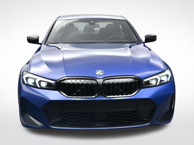 New 2026 BMW 330i xDrive Sedan w/ M Sport Package AWD/4WD image 11