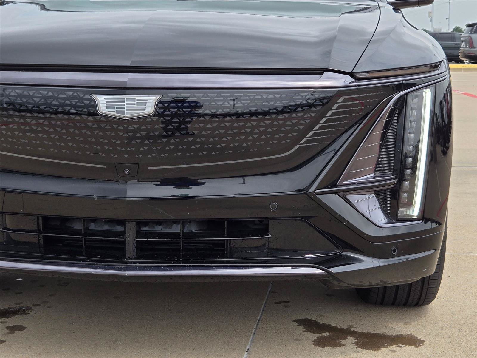 New 2026 Cadillac Lyriq Premium Luxury AWD/4WD image 6