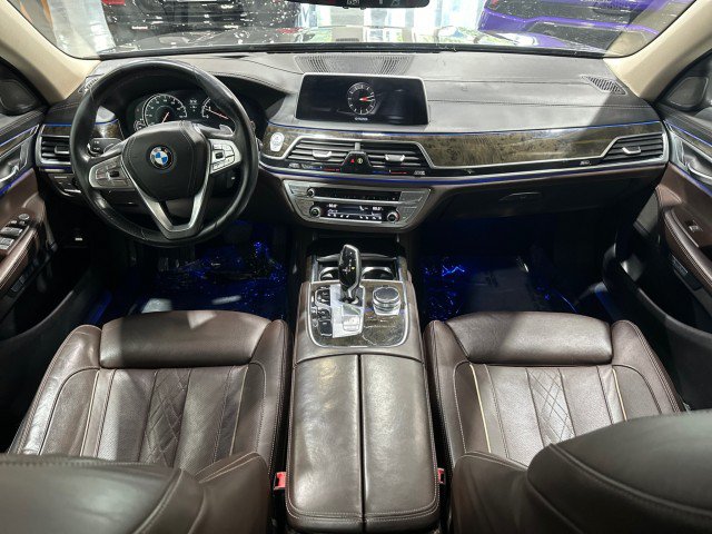 Used 2016 BMW 740i w/ Executive Package 2 RWD image 58
