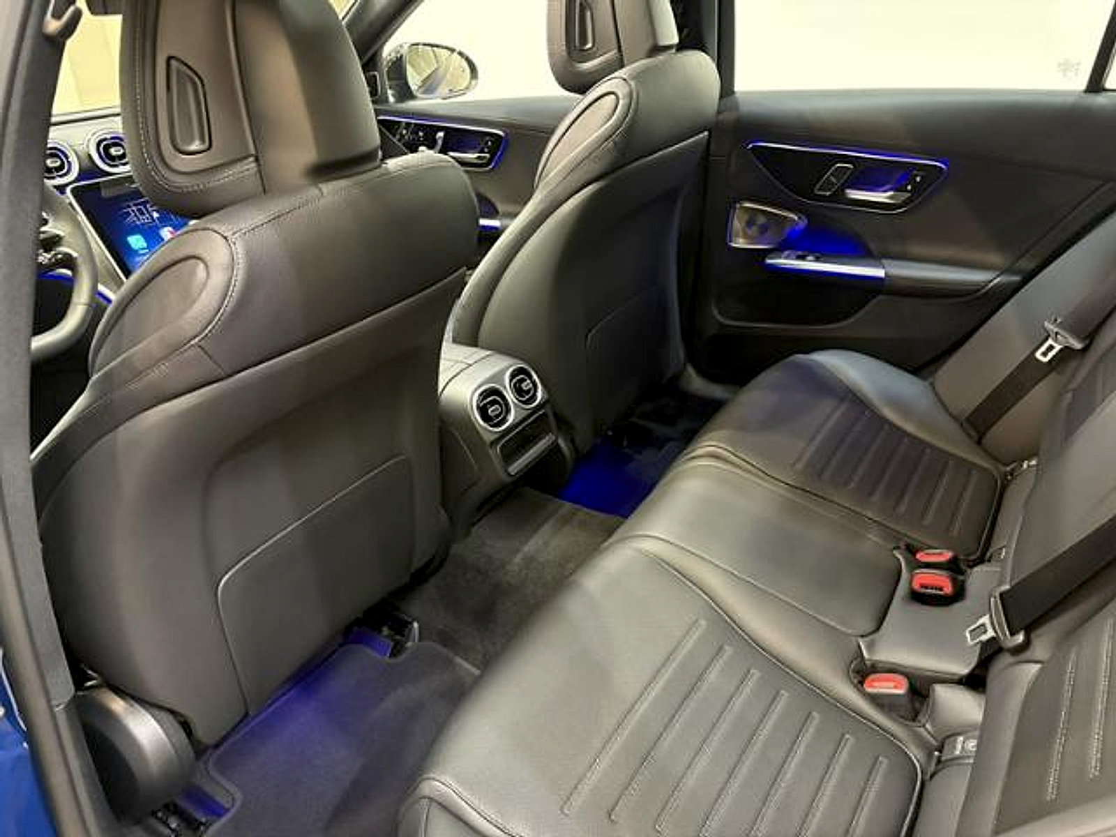 New 2026 Mercedes-Benz C 300 Sedan image 23