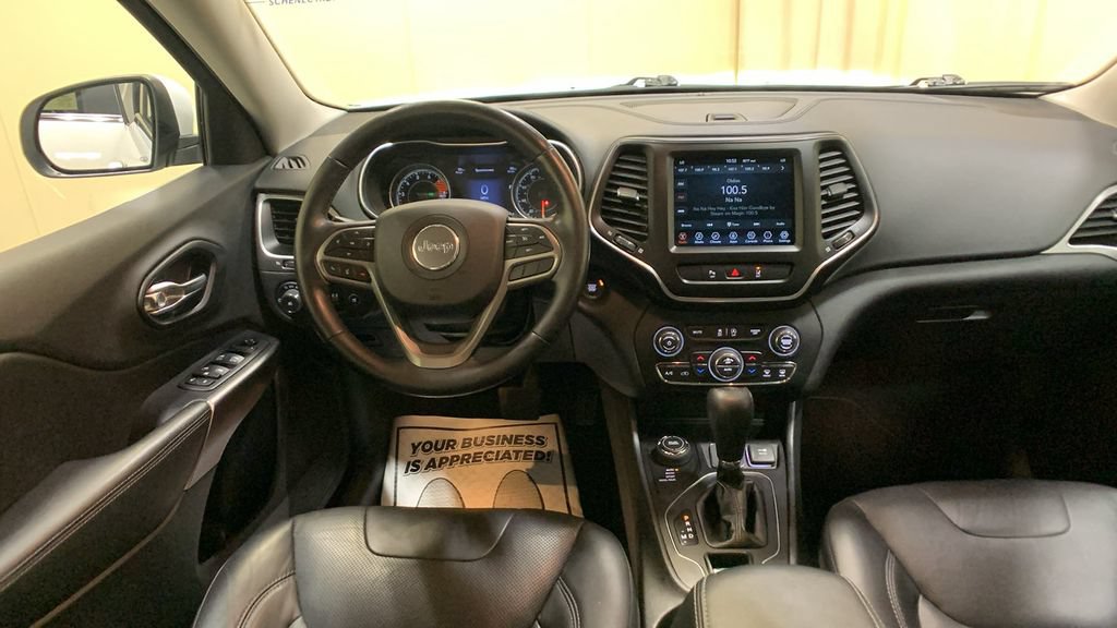 Used 2021 Jeep Cherokee Latitude Lux w/ Comfort/Convenience Group AWD/4WD image 25