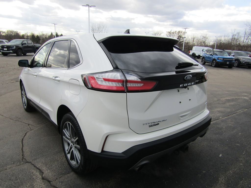 Used 2024 Ford Edge Titanium w/ Equipment Group 301A AWD/4WD image 4