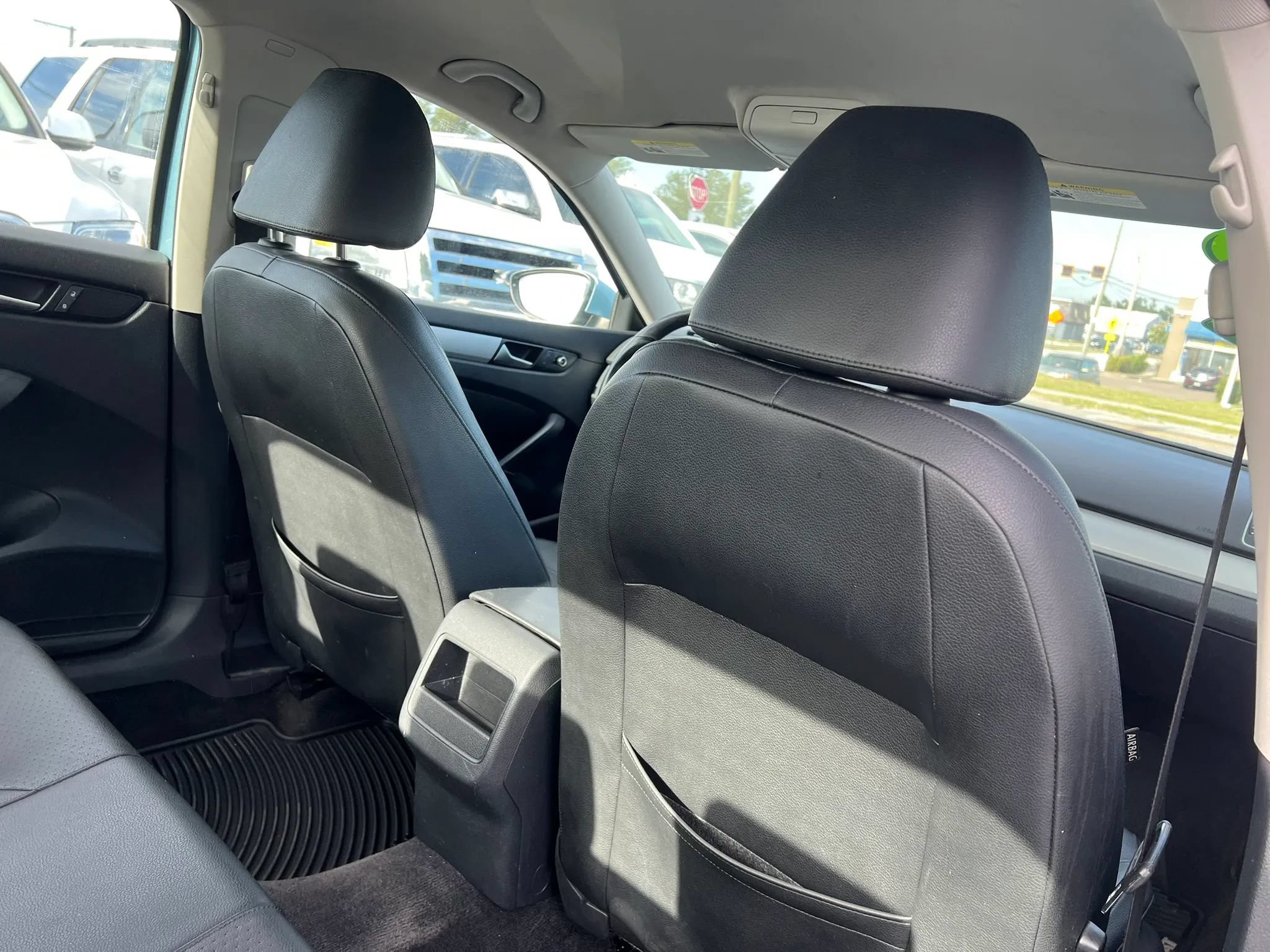 Used 2012 Volkswagen Passat 2.5 SE FWD image 14