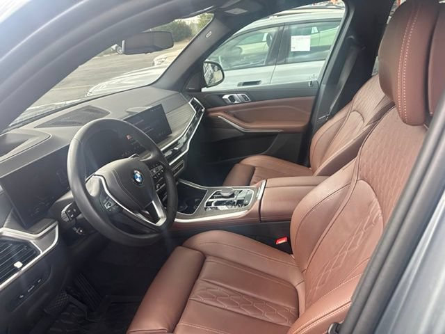 Certified 2024 BMW X5 xDrive40i w/ Premium Package AWD/4WD image 17