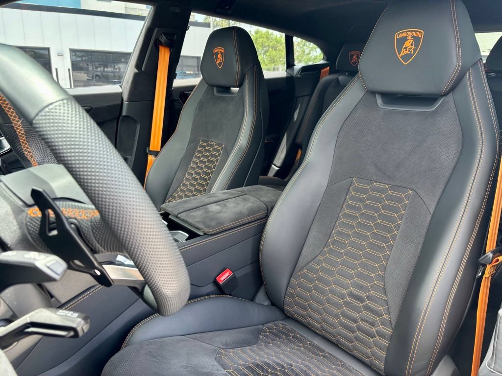 Used 2024 Lamborghini Urus S AWD/4WD image 19
