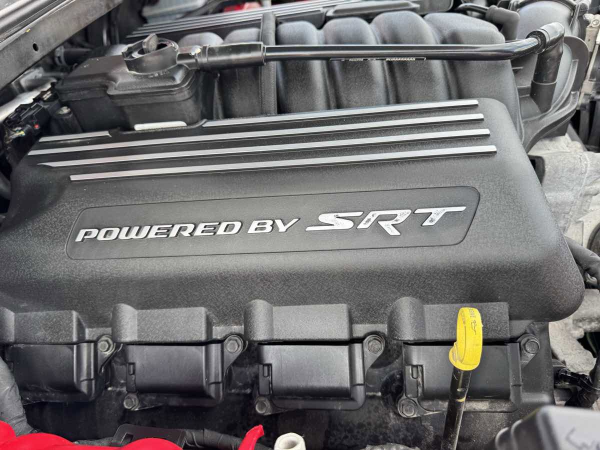 Used 2016 Dodge Challenger R/T Scat Pack w/ Leather Interior Group image 38