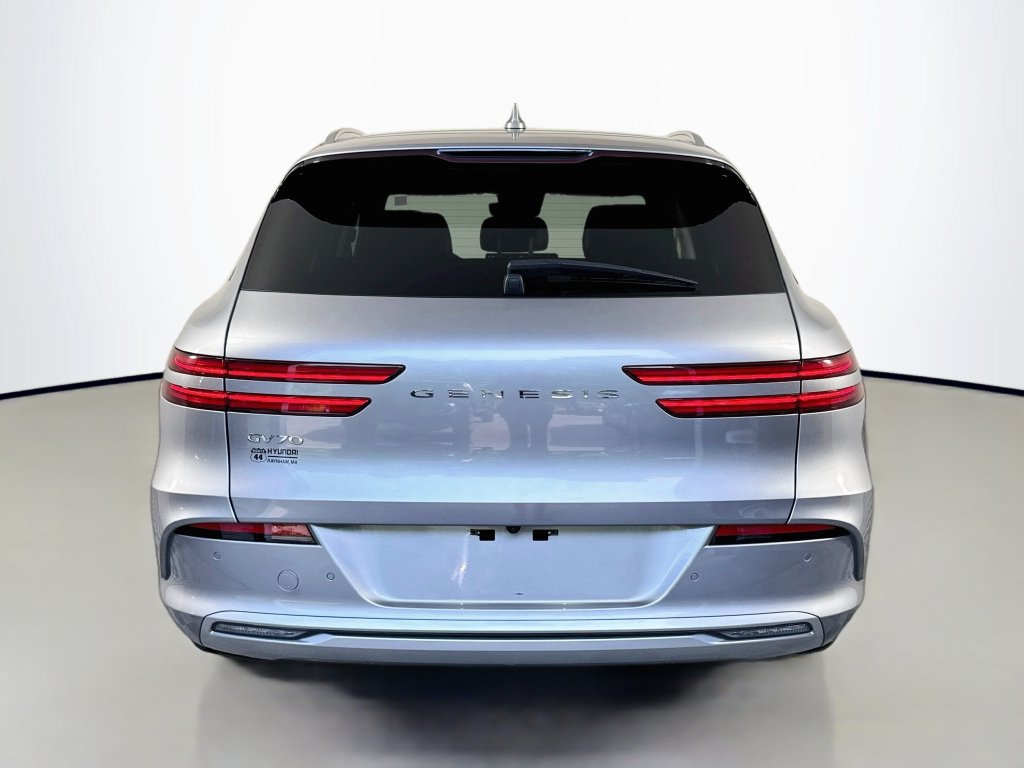 Used 2023 Genesis Electrified GV70 AWD/4WD image 7