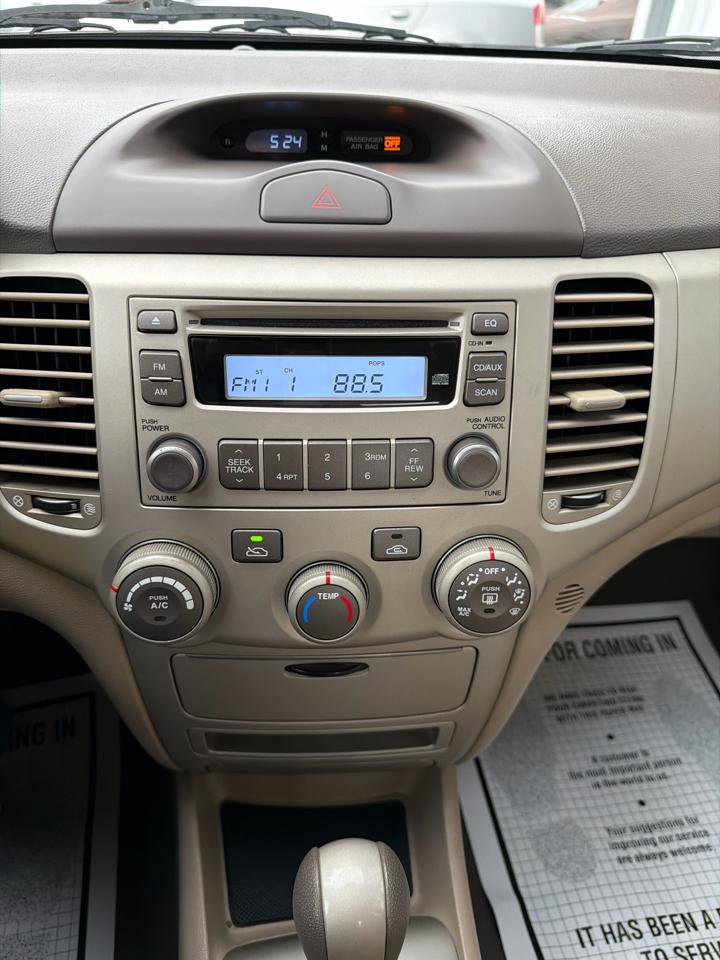 Used 2008 Kia Optima LX image 13