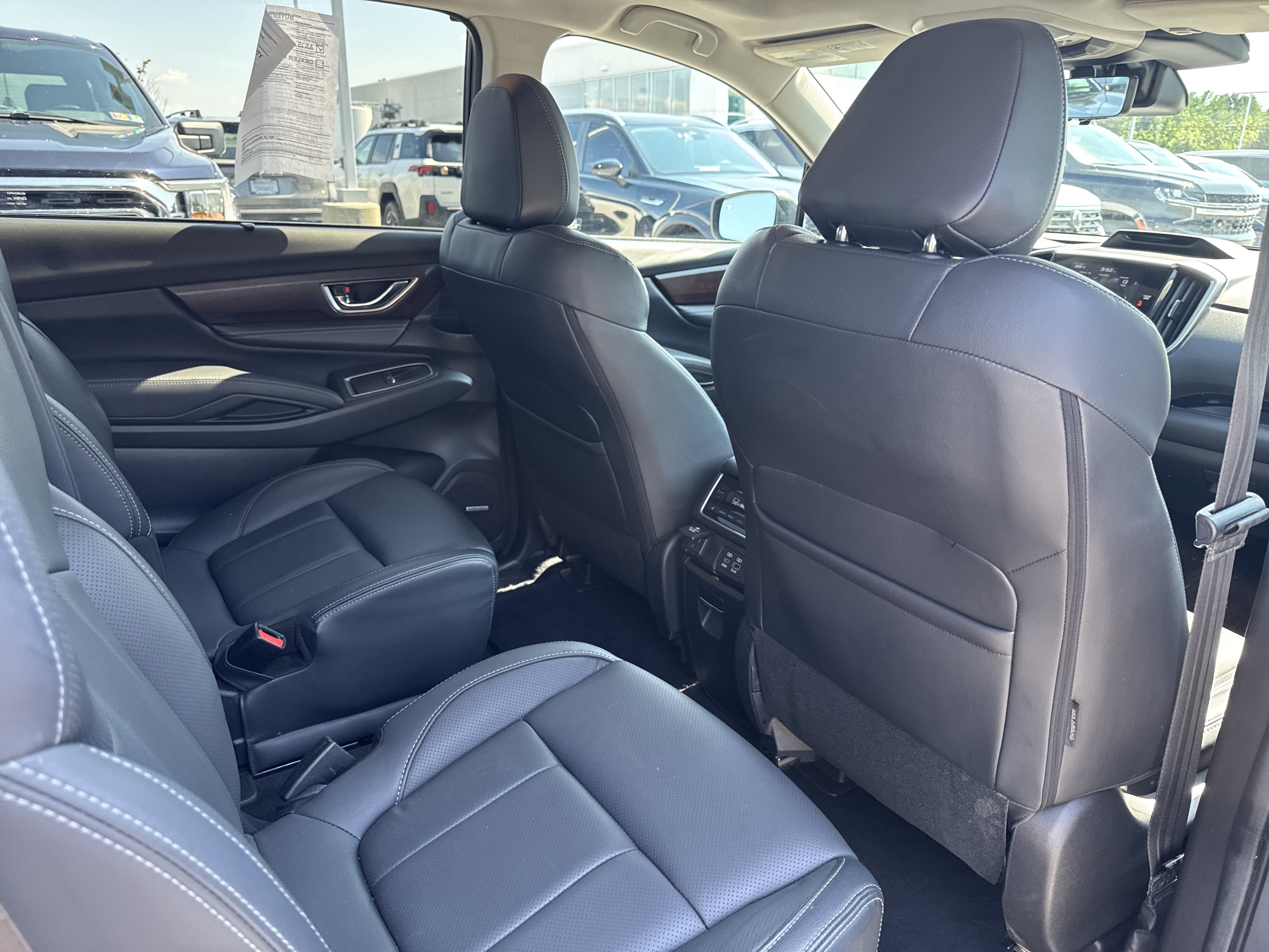 Certified 2023 Subaru Ascent Touring AWD/4WD image 17