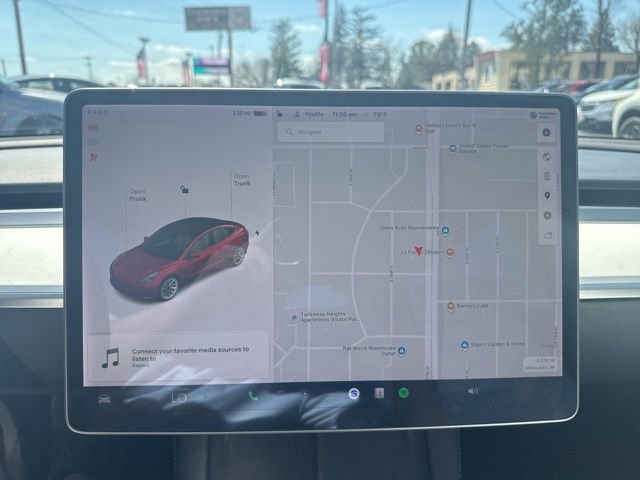 Used 2022 Tesla Model 3 Long Range AWD/4WD image 29