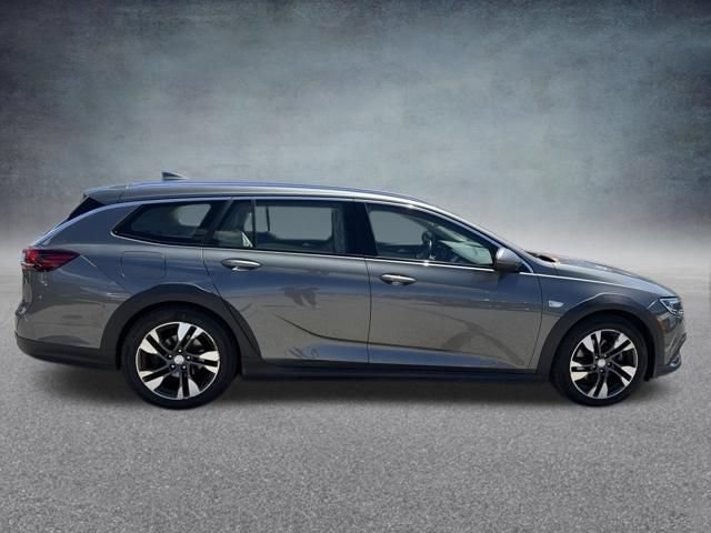 Used 2018 Buick Regal Essence w/ Driver Confidence Package #1 AWD/4WD image 6