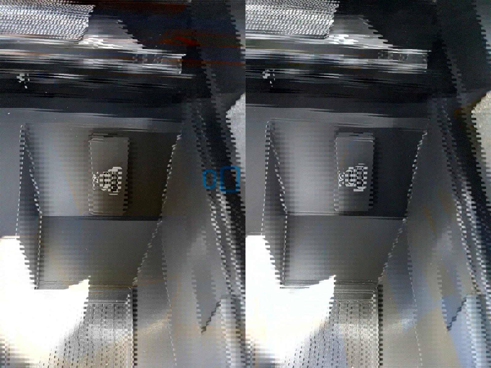 New 2025 Ford F350 Lariat w/ Lariat Ultimate Package image 48