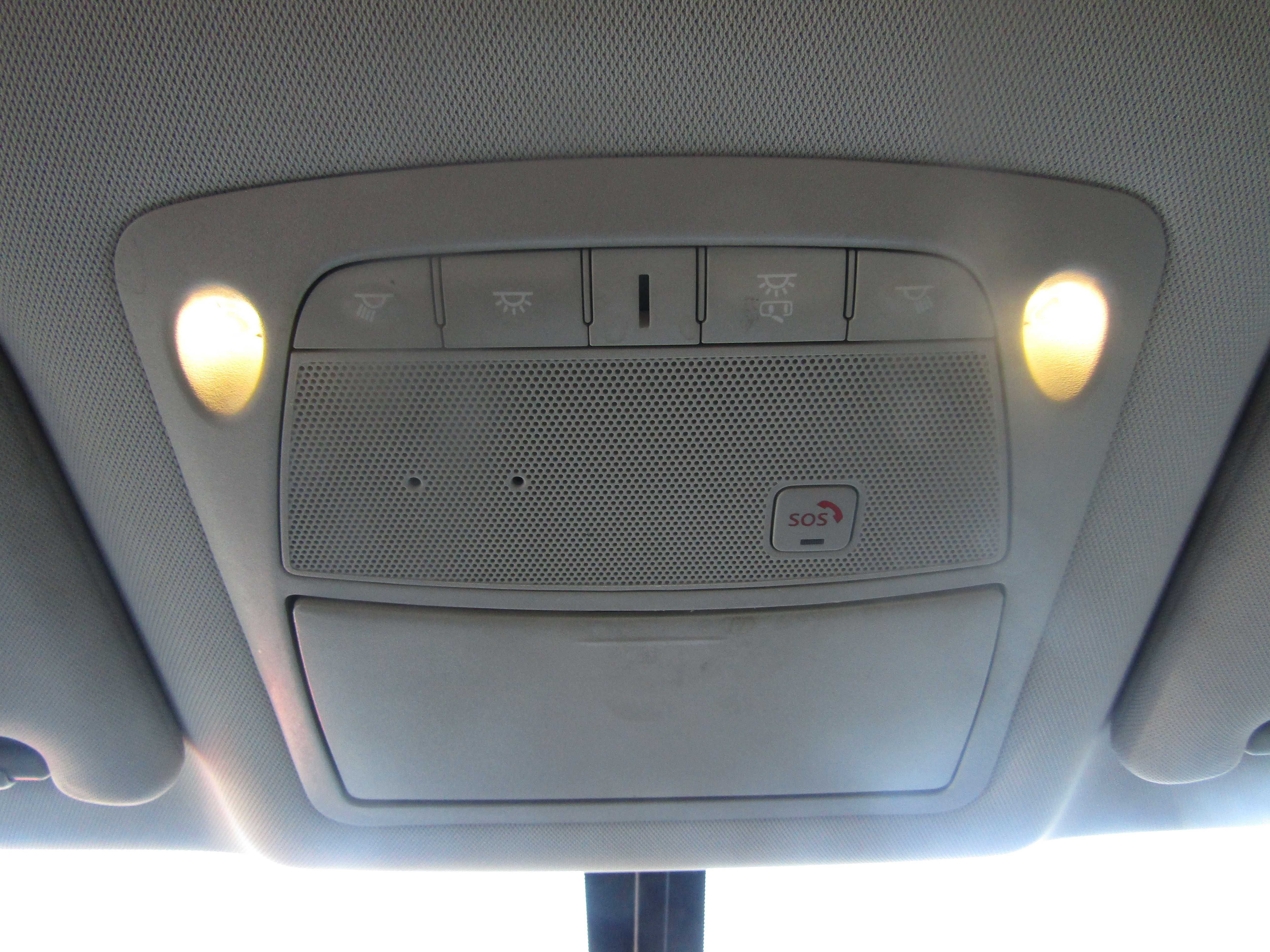 Used 2020 Nissan Pathfinder SL AWD/4WD image 21