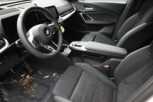 New 2026 BMW X2 xDrive28i w/ Technology Package AWD/4WD image 19