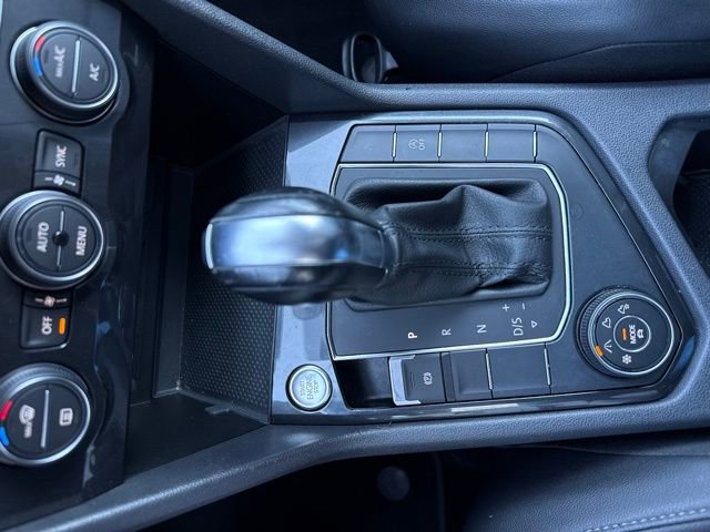 Used 2019 Volkswagen Tiguan SE image 14