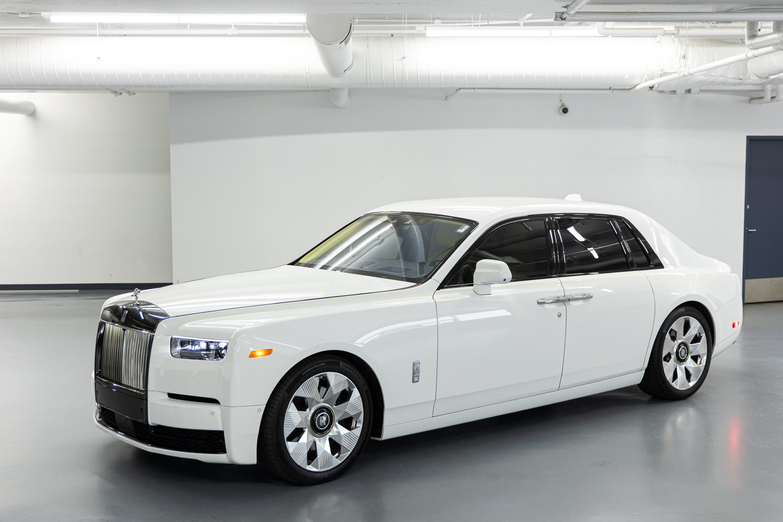 Certified 2024 Rolls-Royce Phantom Sedan w/ The Phantom Package RWD image 1