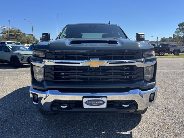 New 2026 Chevrolet Silverado 3500 LT image 2