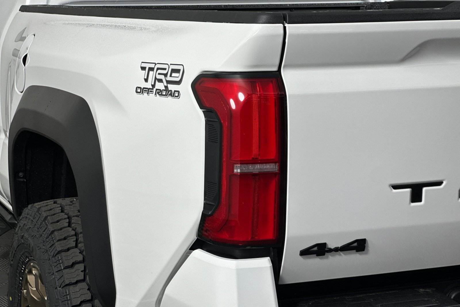 New 2025 Toyota Tacoma TRD Off-Road image 25