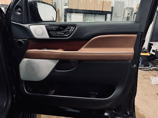 Certified 2024 Lincoln Navigator L Reserve image 15