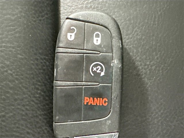 Used 2021 Jeep Renegade Limited w/ Sun & Sound Group image 18