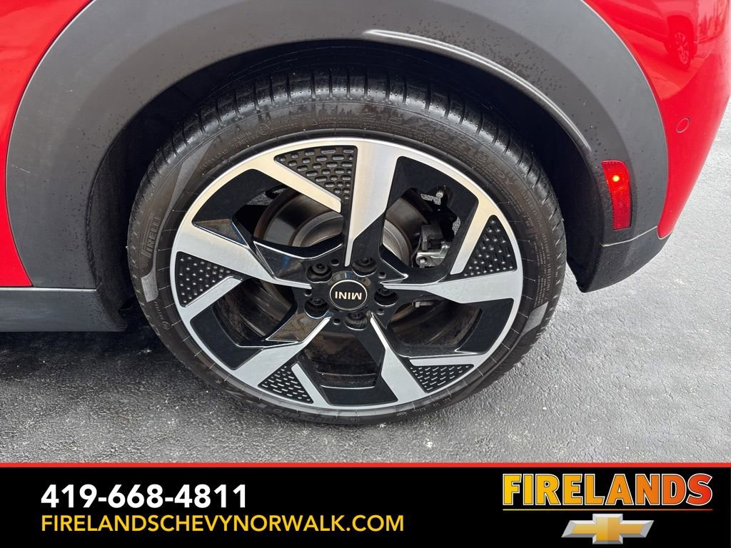 Used 2025 MINI Cooper S image 18