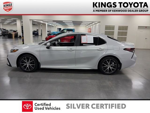 Certified 2024 Toyota Camry SE w/ Convenience Package image 5