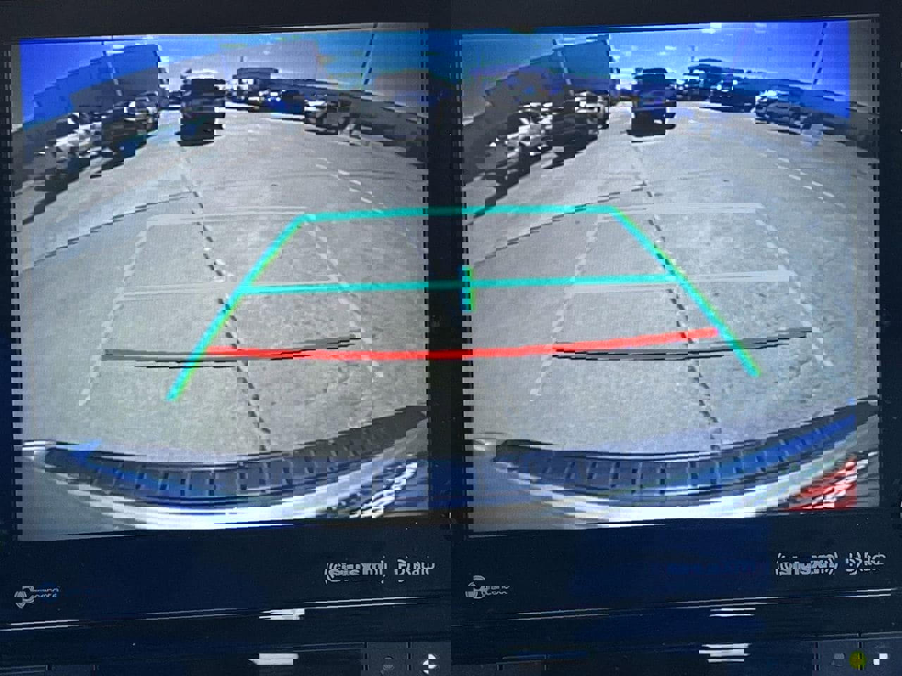 Used 2022 Toyota Highlander XLE image 16