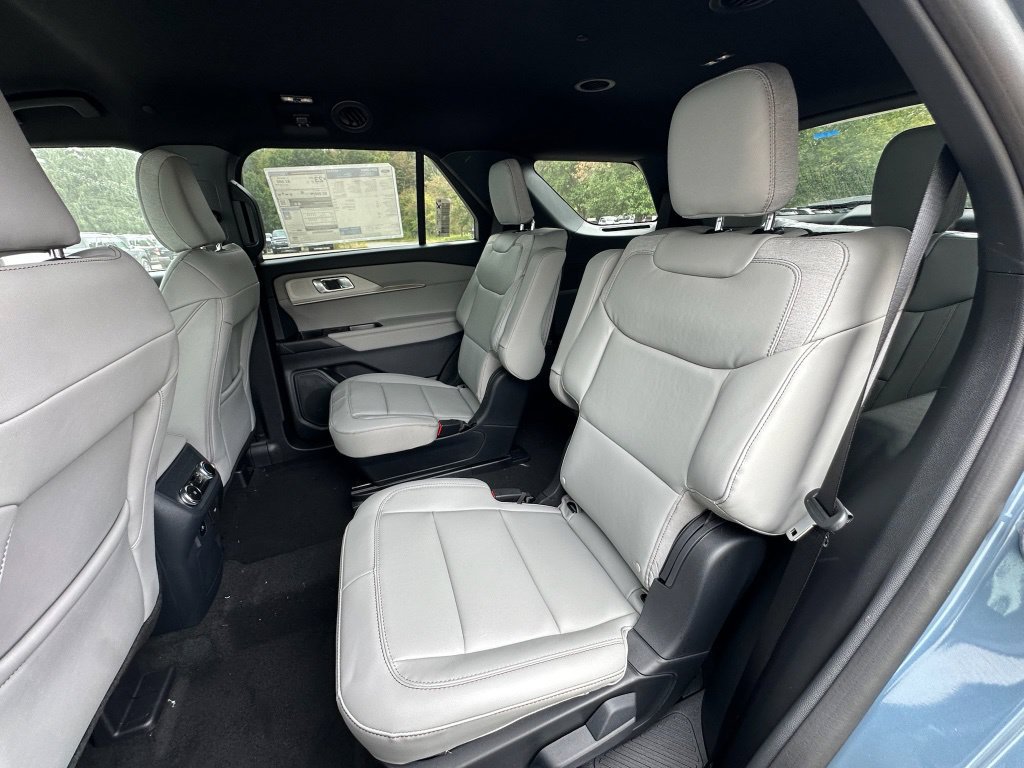 New 2027 Ford Explorer Active w/ Active Comfort Package AWD/4WD image 17