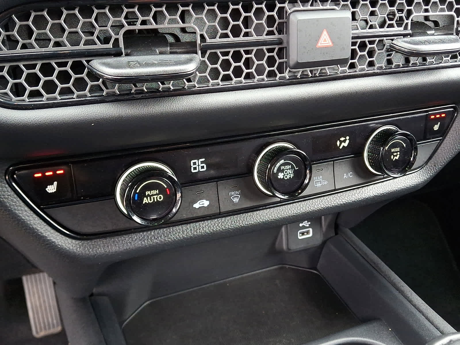 Certified 2025 Honda HR-V Sport image 19