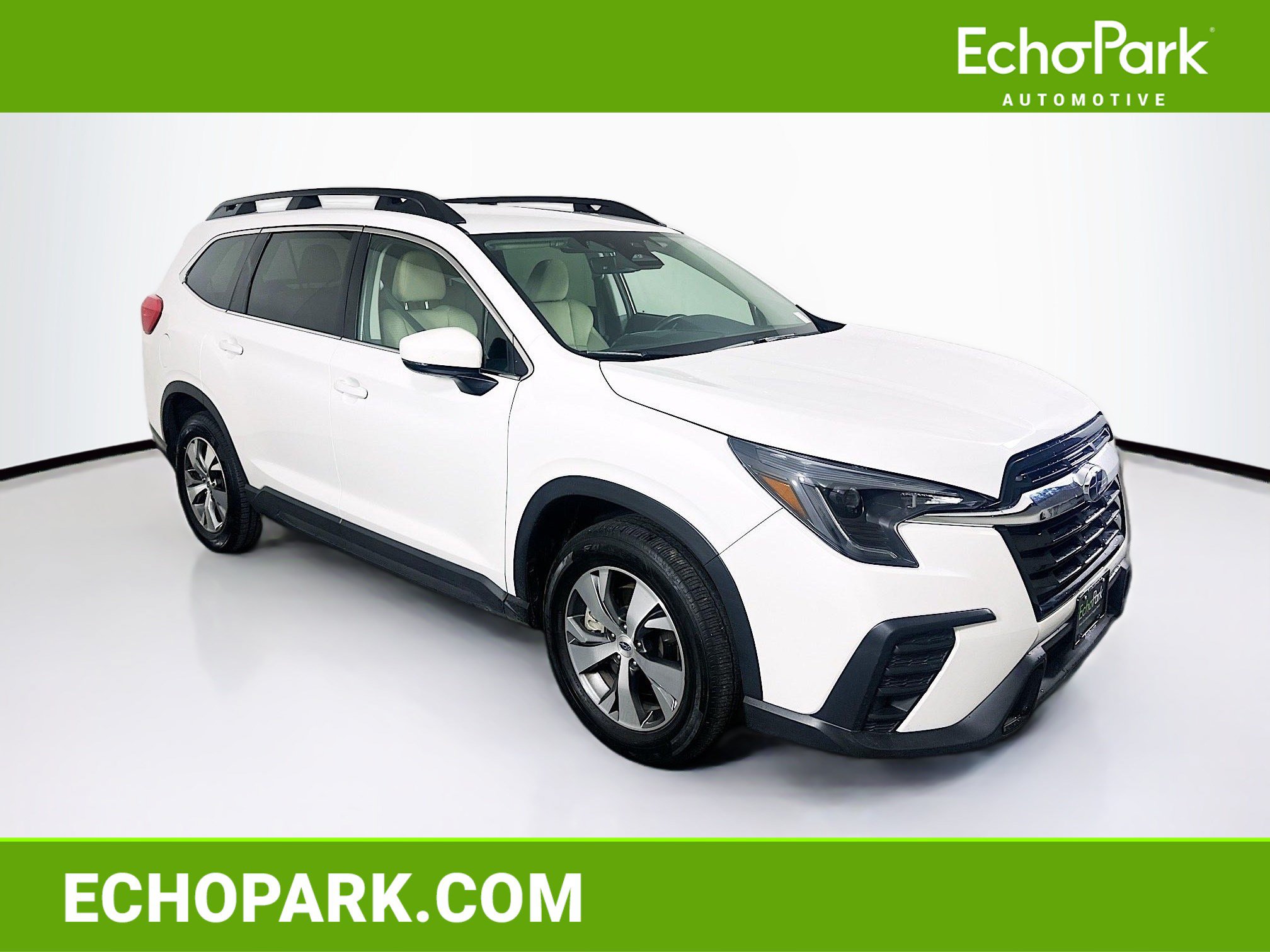 Used 2025 Subaru Ascent Premium AWD/4WD image 1