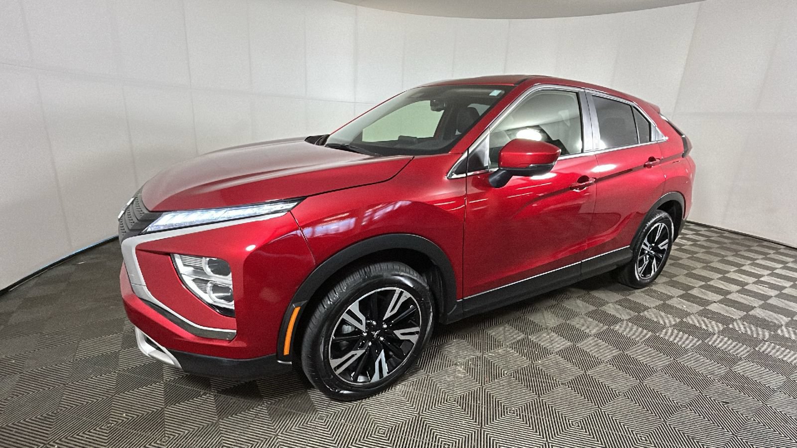 Used 2025 Mitsubishi Eclipse Cross AWD image 6